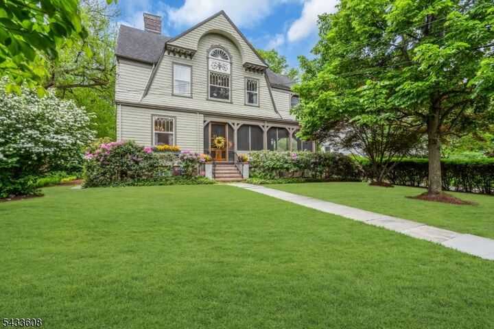 Property Photo:  1406 Watchung Ave  NJ 07060 