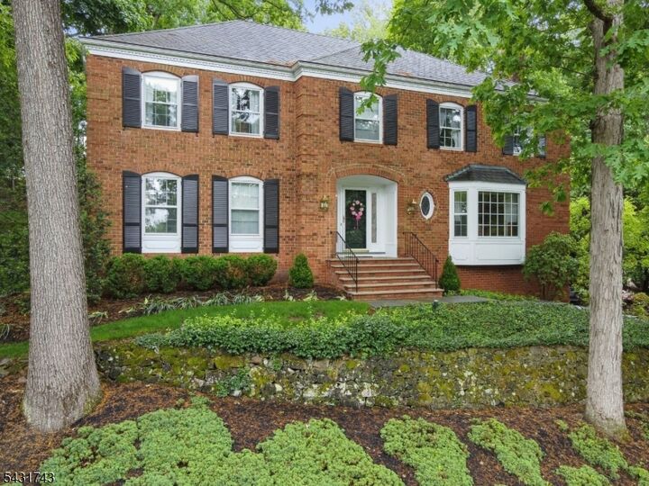 Property Photo:  47 Lisa Dr  NJ 07928 
