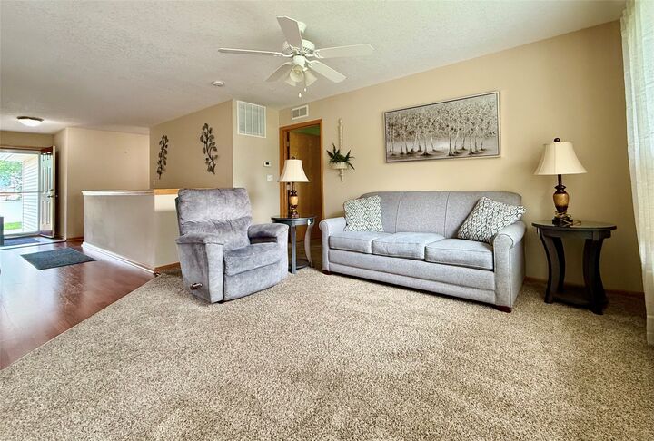 Property Photo:  168 SE Sweetgrass Lane  IA 50327 