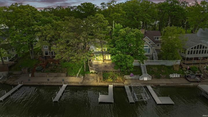 Property Photo: 1120 Ln 210 Hamilton Lk IN 46742