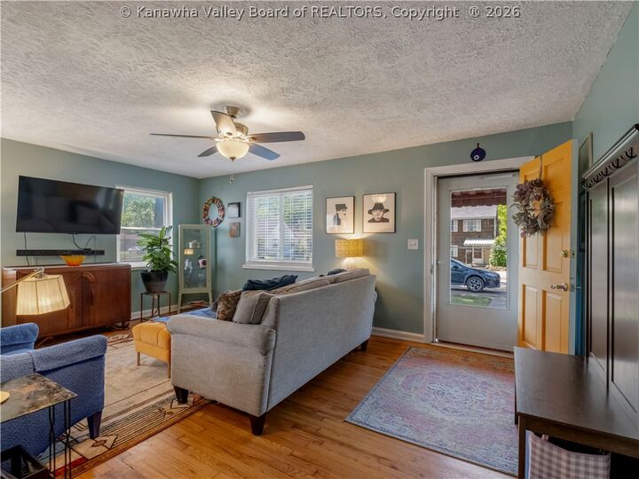 Property Photo:  4714 Venable Avenue  WV 25304 