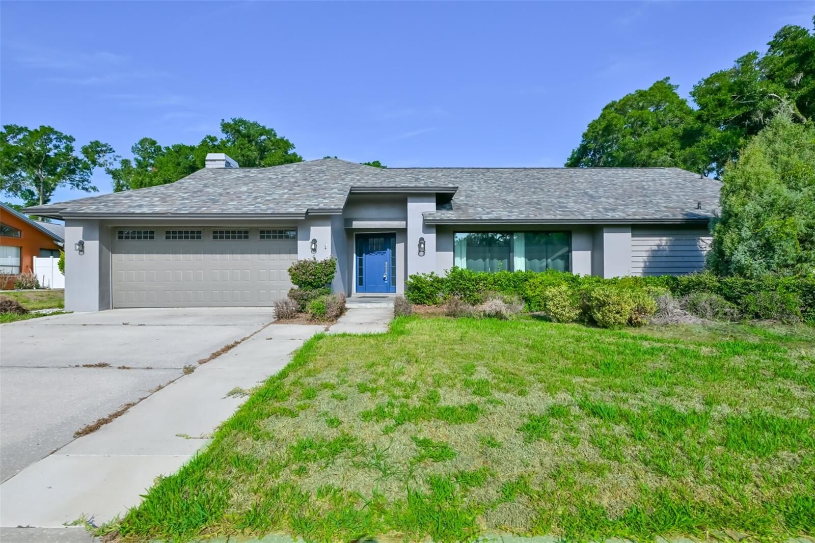 Property Photo:  2701 Herndon Street  FL 33596 