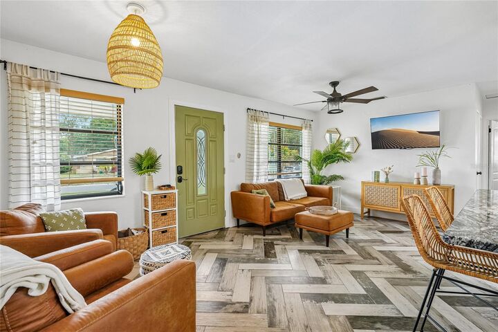 Property Photo:  5201 11th Avenue N  FL 33710 