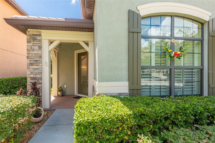 Property Photo:  20305 Ash Grove Lane  FL 33647 