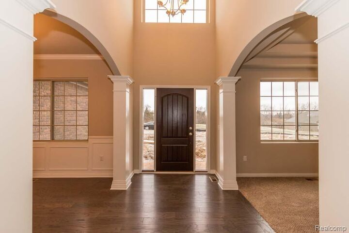 Property Photo:  2755 W. Wattles Road  MI 48098 