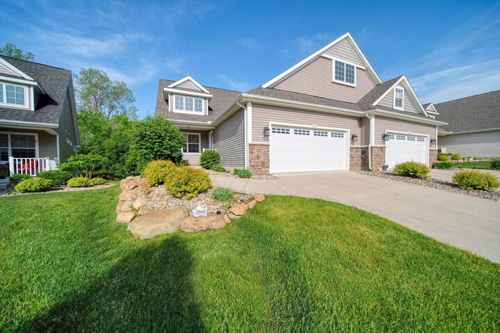 Property Photo: 4032 Stoneridge Drive MI 49203