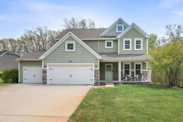 Property Photo:  9384 Trafalgar Drive SE  MI 49302 