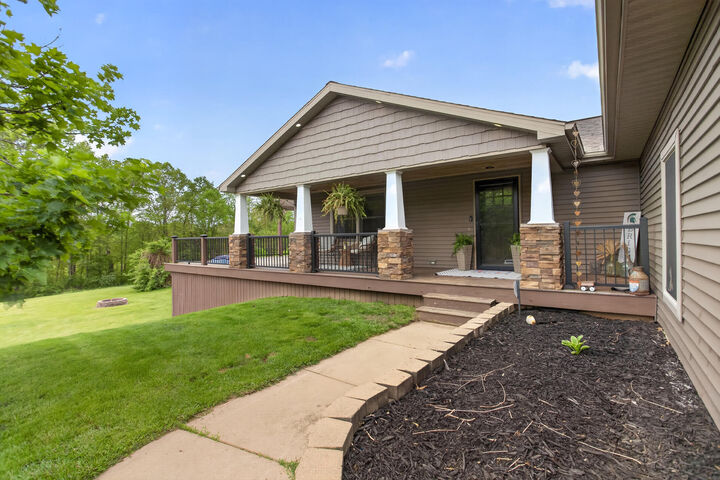 Property Photo: 4910 Parsons Road MI 49237