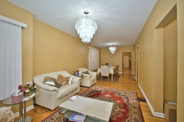 Property Photo:  3422 N Kolmar Avenue  IL 60641 