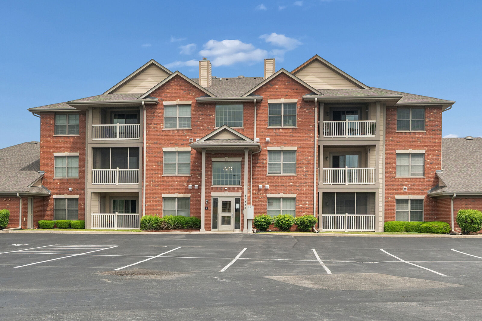 Property Photo:  20335 S Rainford Drive 1D  IL 60423 