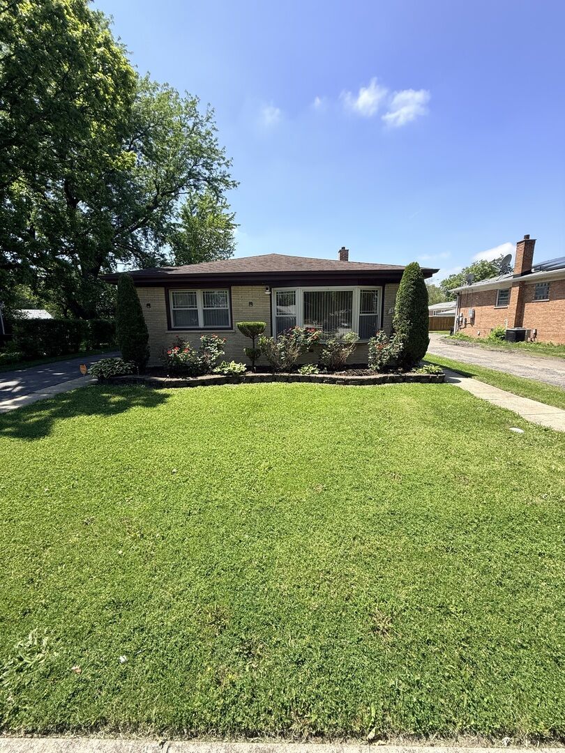 Property Photo:  15646 Church Drive  IL 60473 