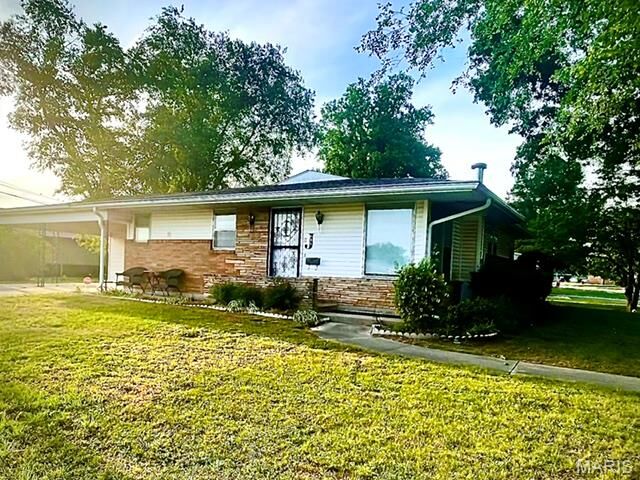 Property Photo: 611 Maple Street MO 63801