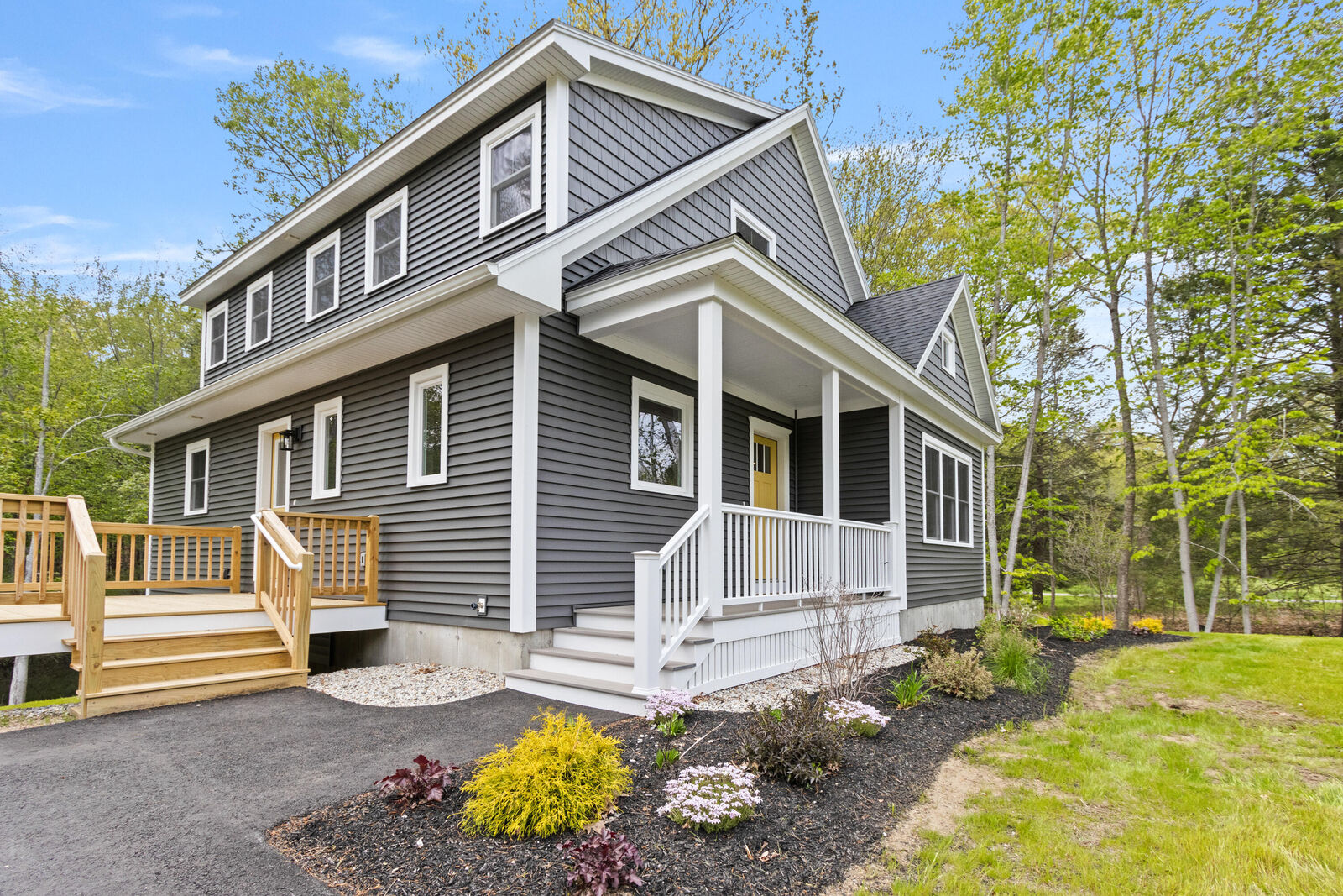 Property Photo:  1 Friendly (On Land Of Nod Rd. ) Way  ME 04062 