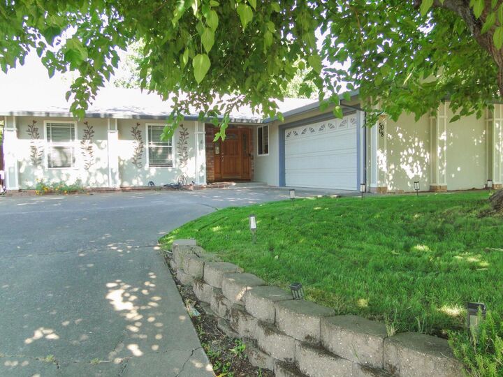 Property Photo:  5008 Deerpark Circle  CA 95628 