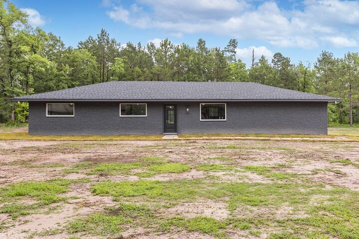 Property Photo:  4207 Oakwood Drive  TX 75901 