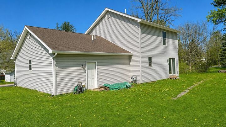 Property Photo:  12 Edgewood  PA 18848 