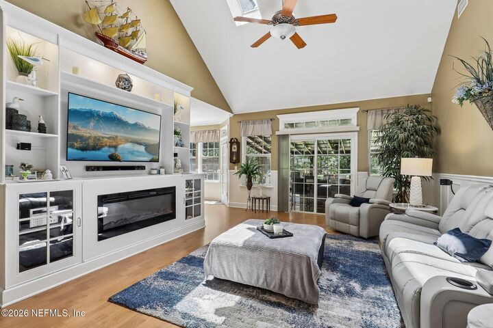 Property Photo: 12258 Deeder Lane FL 32258