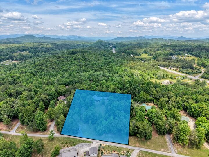 Property Photo:  290 Butterball Boulevard  NC 28906 