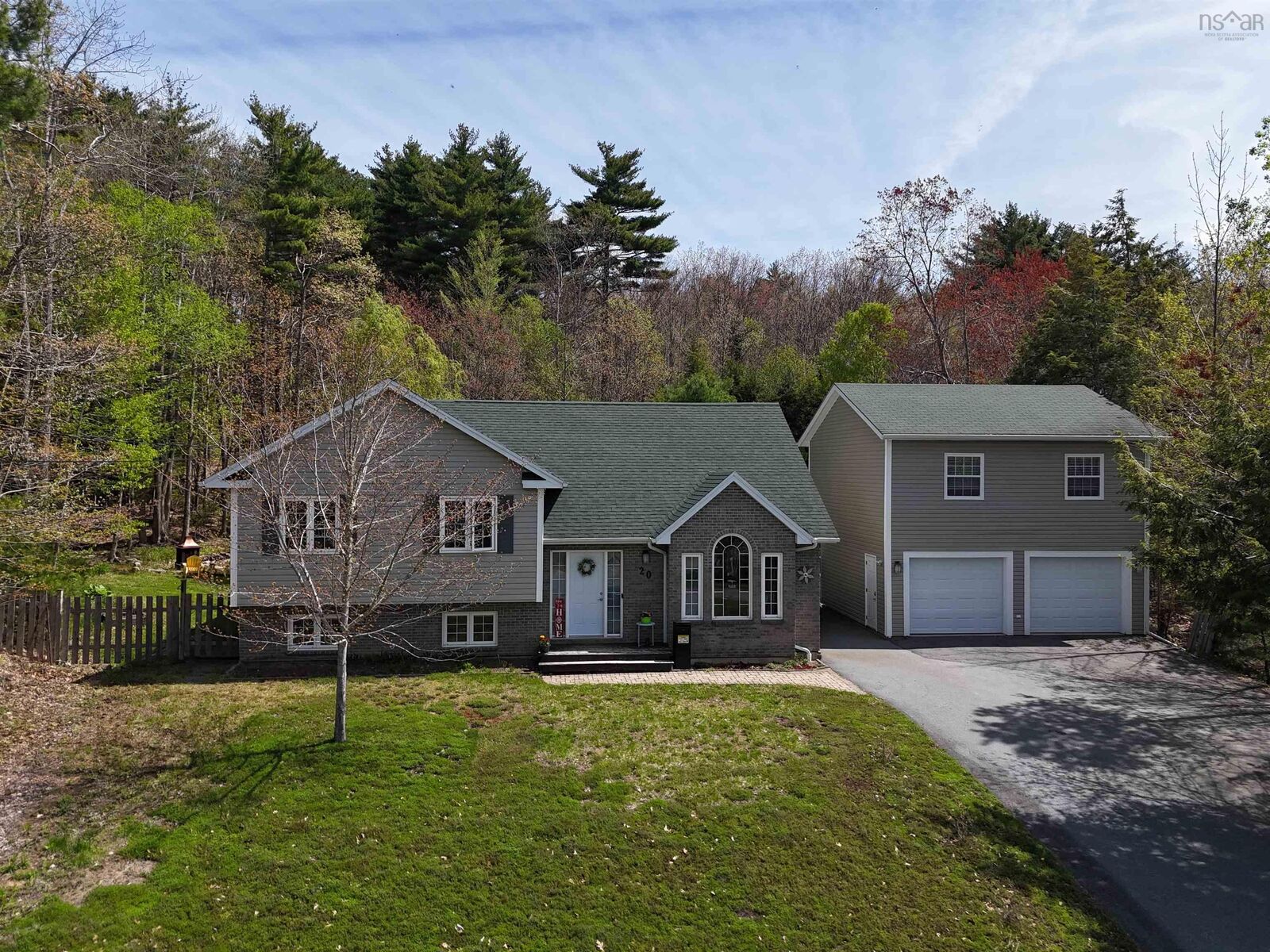 Property Photo: 20 Heather Court NS B4V 8W8
