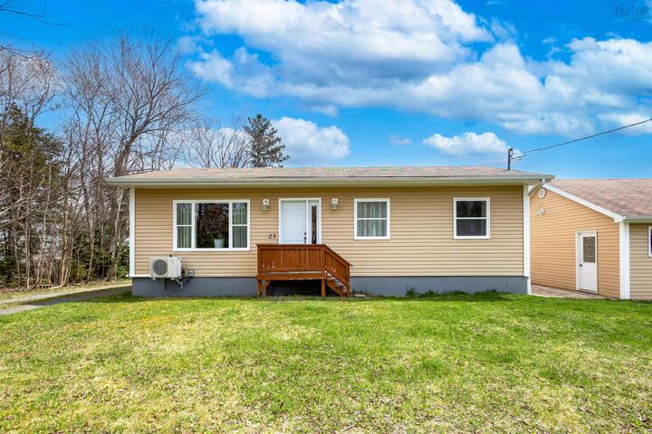 Property Photo:  23 Landry Crescent  NS B1M 1C2 