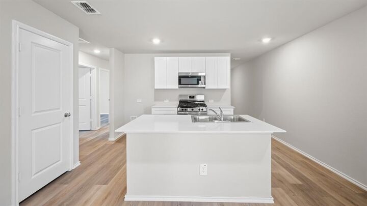 Property Photo:  5533 Rollins Drive  TX 76249 