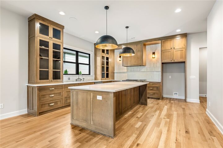 Property Photo:  1031 NW A Street  AR 72712 