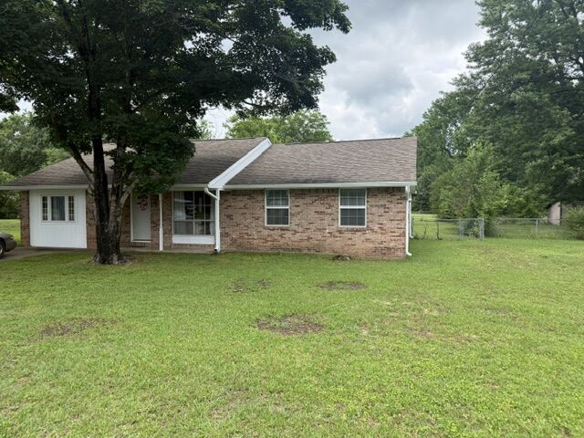 Property Photo: 1402 J Street AR 72833