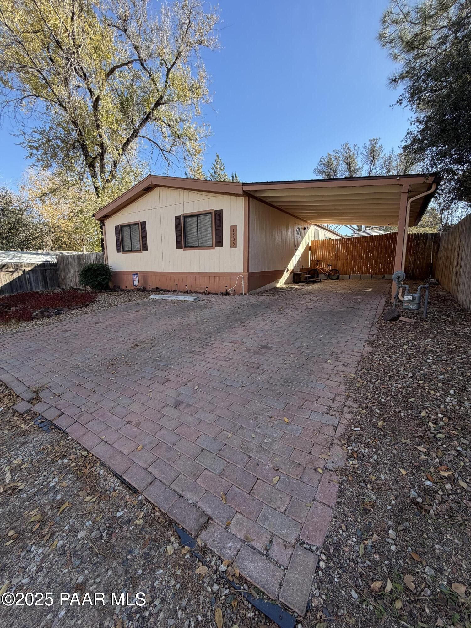Property Photo:  1505 Acklin Drive  AZ 86301 