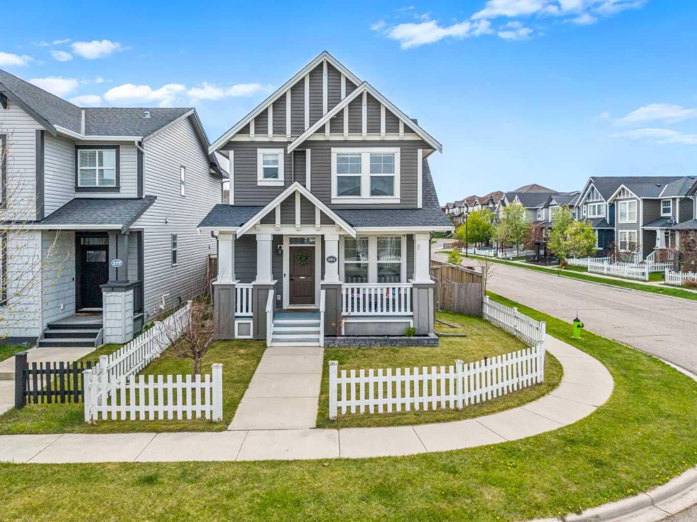 Property Photo: 181 Williamstown Close NW AB T4B 0X9