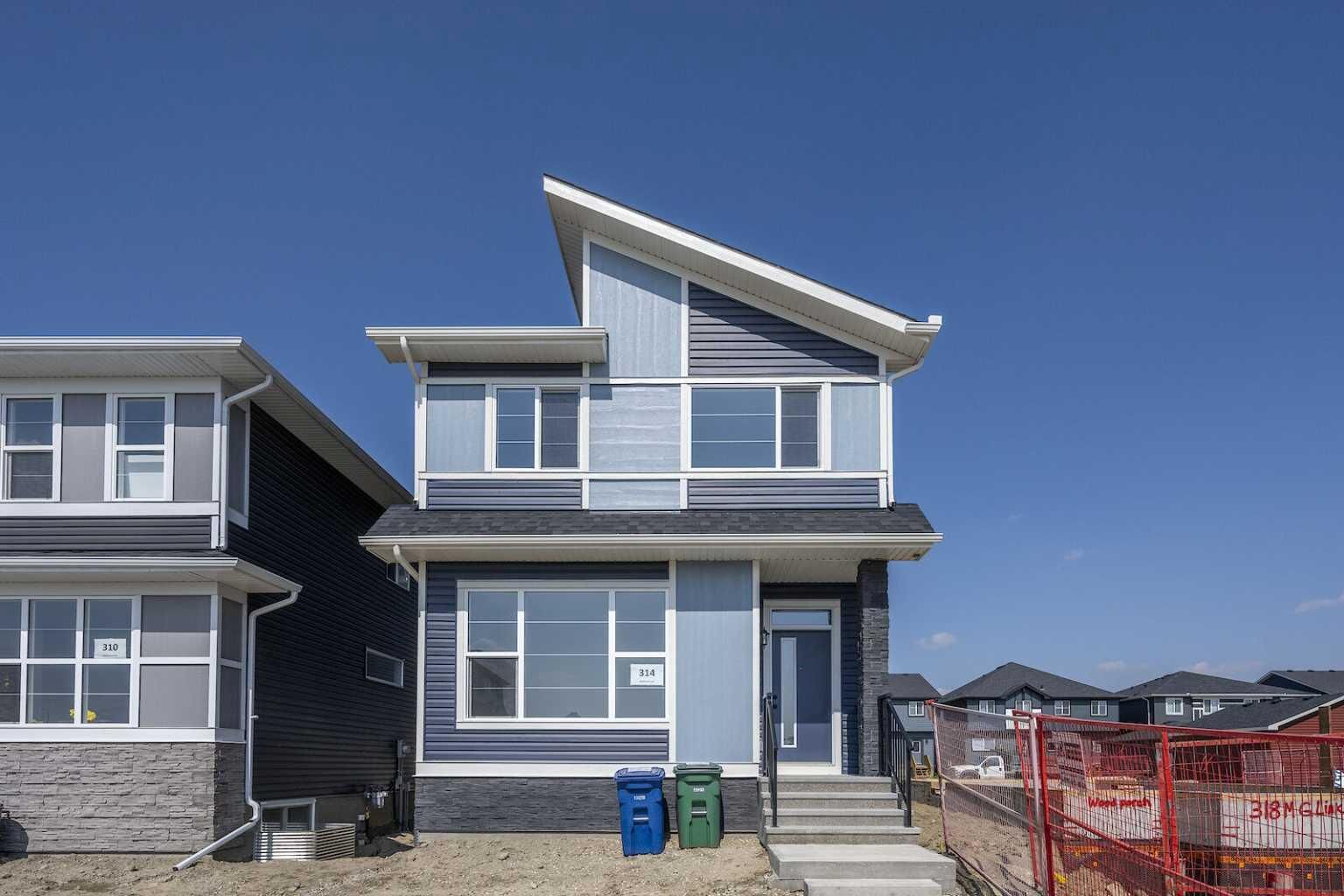 Property Photo:  314 Midgrove Link SW  AB T4B 5K8 