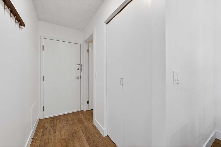 Property Photo: 2031 Edenwold Heights NW 2031 AB T3A 3Y2