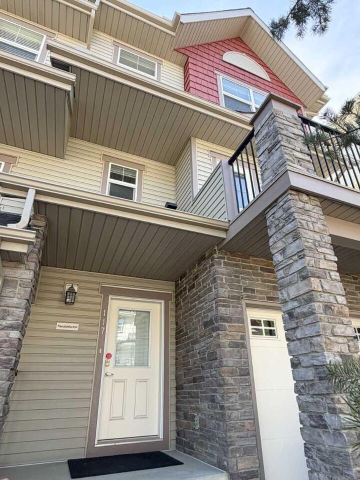 Property Photo:  117 Panatella Hill NW  AB T3K 0S7 