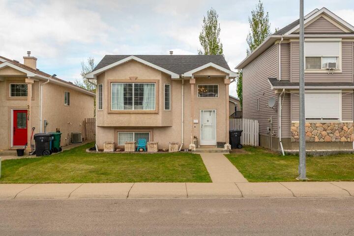 Property Photo: 263 Peigan Court W AB T1K 7N3