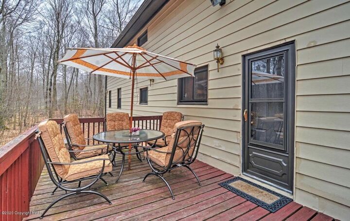 Property Photo: 252 High Country Drive PA 18610