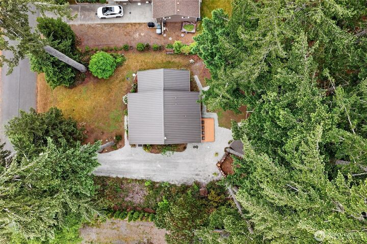 Property Photo:  10203  Matthews Avenue  WA 98303 