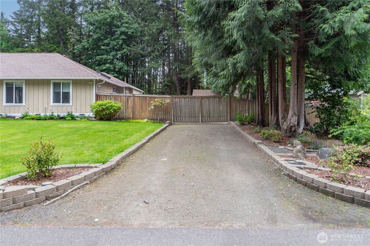 Property Photo: 3959 Weathers Court SE WA 98366