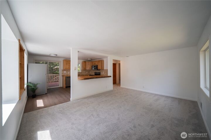 Property Photo:  24251  26th Place S  WA 98198 