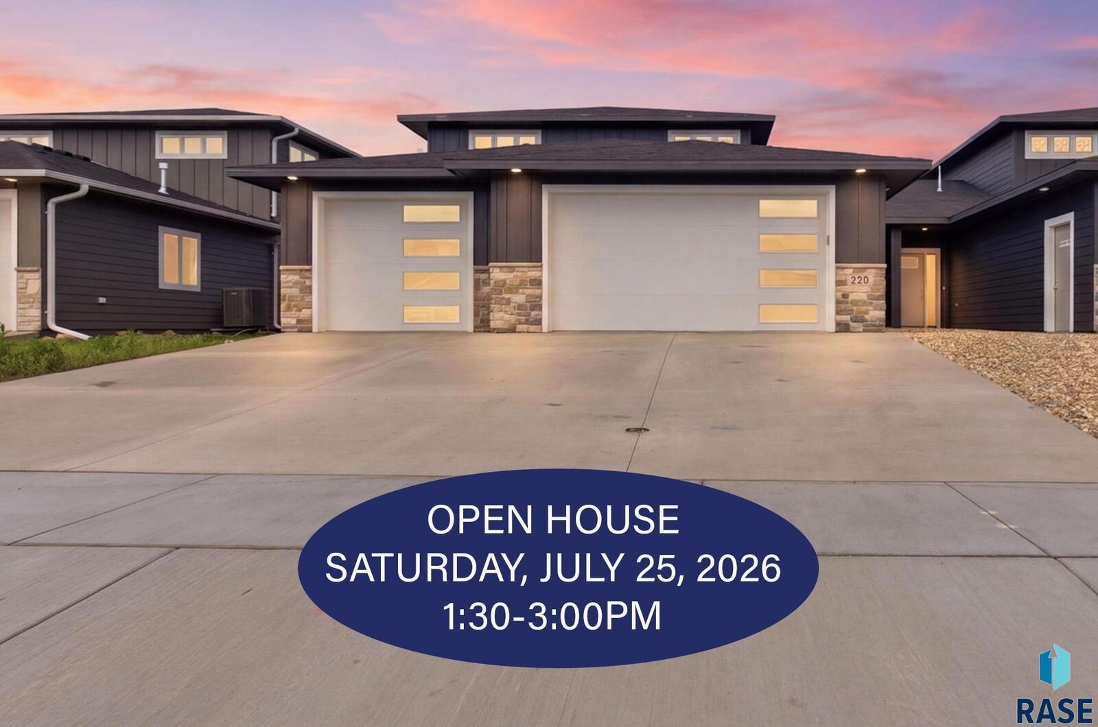 Property Photo:  220 E Ivy Rd  SD 57064 
