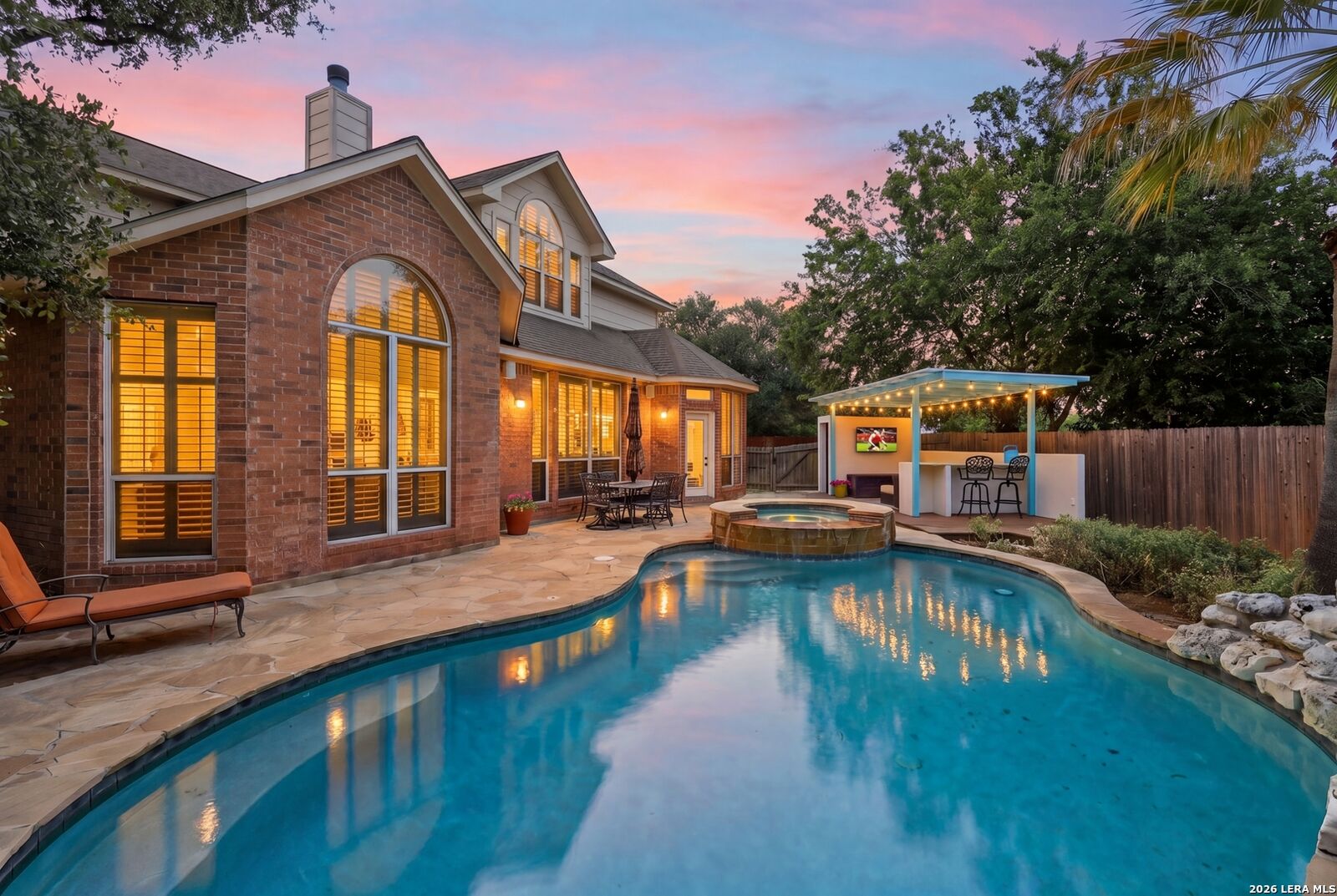 Property Photo: 5230 Newcastle Ln TX 78249