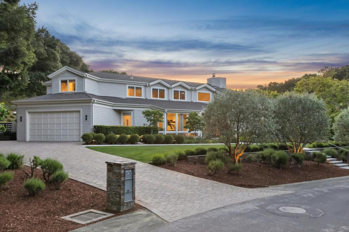 Property Photo:  11881 Francemont Drive  CA 94022 