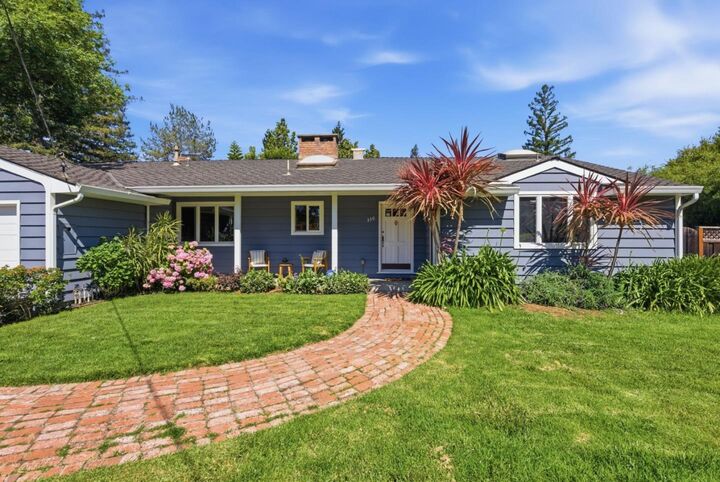 Property Photo:  330 South El Monte Avenue  CA 94022 