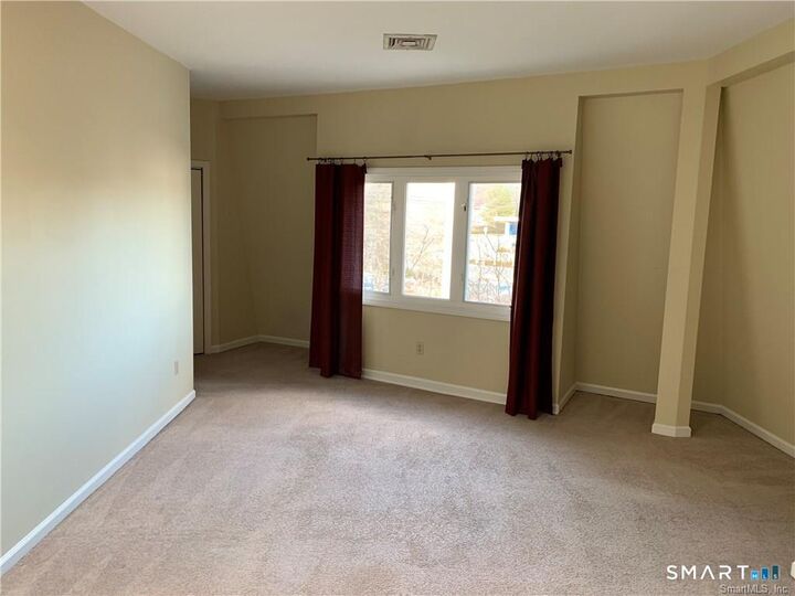 Property Photo:  226 Kings Highway East  CT 06825 
