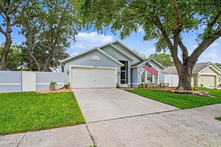 Property Photo:  5534 Oak Hollow Drive  FL 32780 