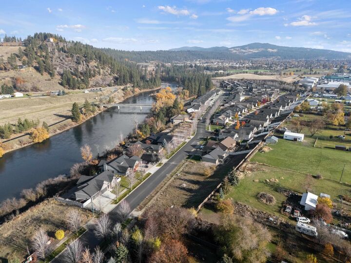 Property Photo:  11422 E Coyote Rock Dr  WA 99206 