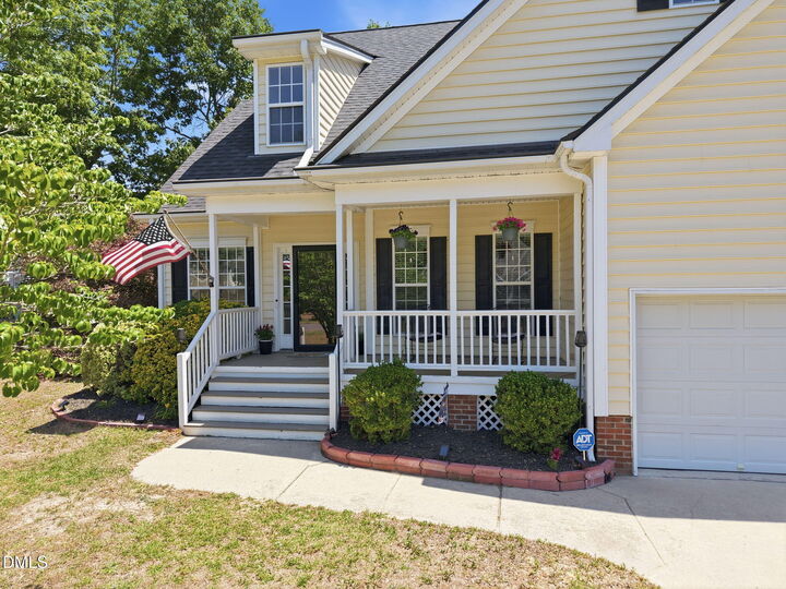 Property Photo:  356 Cokesbury Park Lane  NC 27526 