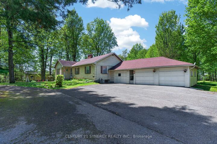 Property Photo: 3068 9th Line ON K7C 3C2