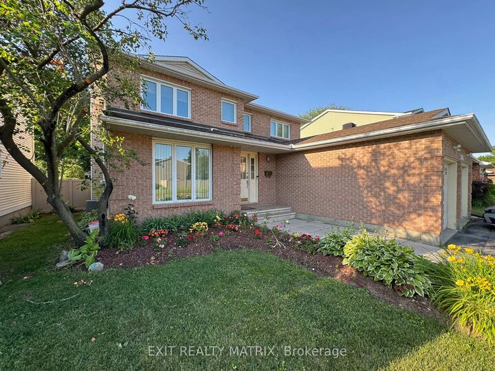 Property Photo: 5968 Meadowglen Drive ON K1C 5Y2