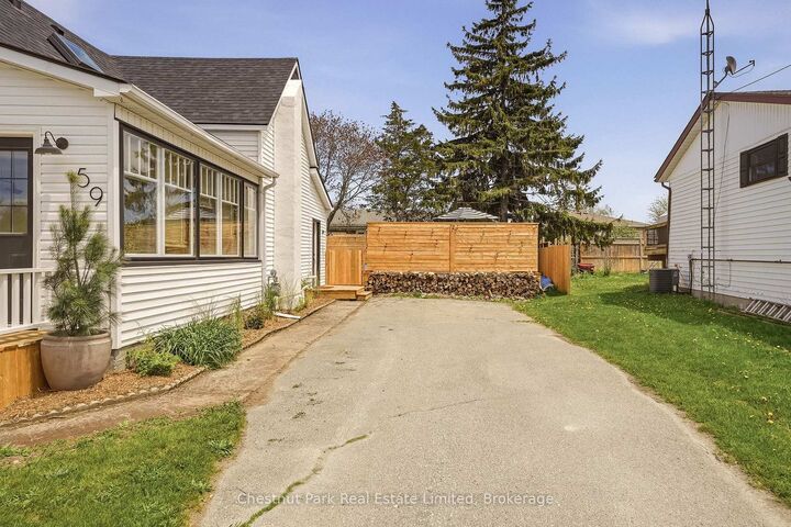 Property Photo:  59 Maple Street  ON K0K 3L0 