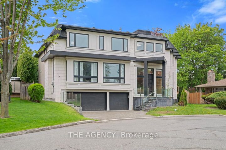 Property Photo: 8 Frivick Court ON M2M 3P6