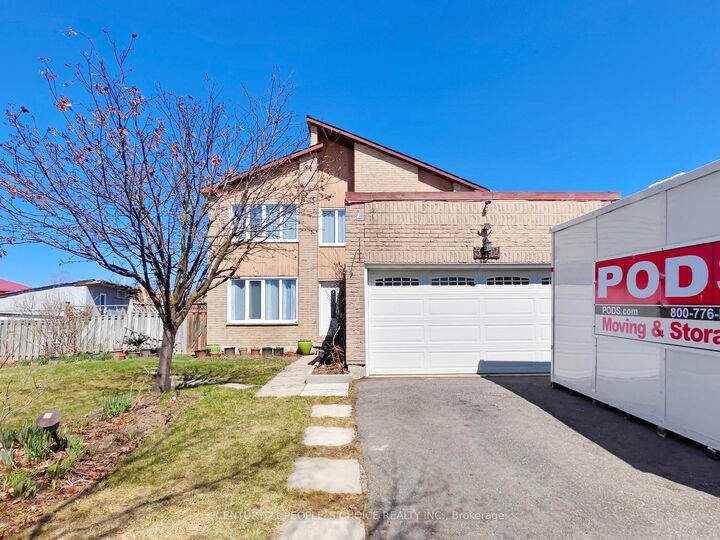 Property Photo: 5992 Ladyburn Crescent ON L5M 4V9